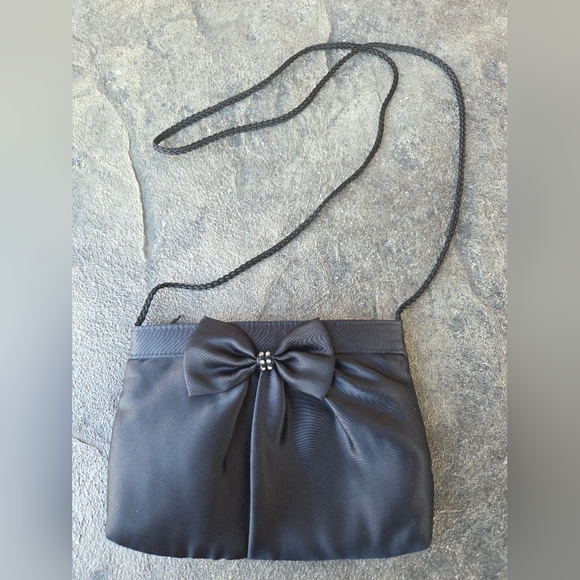Vintage Chateau Elegant Black Satin Evening Bag With Bow And Rhinstone Accent - Picture 6 of 7